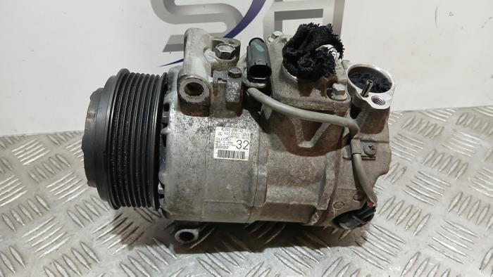 Usagé Compresseur de clim Mercedes C (W204) 3.0 C-320 CDI V6 24V Prix € 70,00 Règlement à la marge proposé par SH Carparts