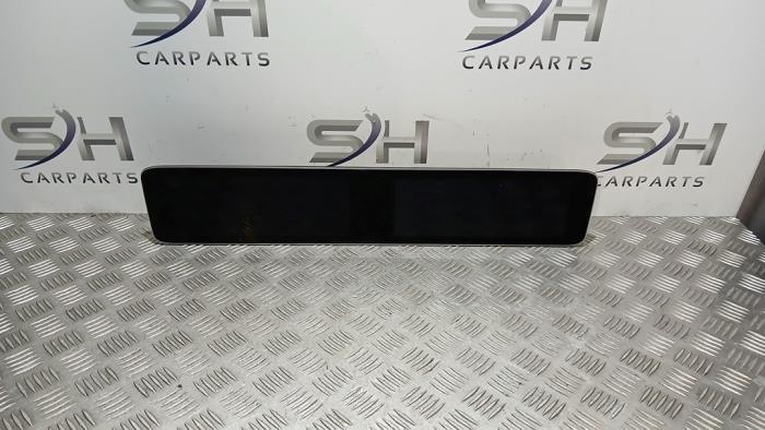 Begagnade Innerdisplay Mercedes A (177.0) 1.5 A-180d Pris € 350,00 Marginaltabell erbjuds av SH Carparts