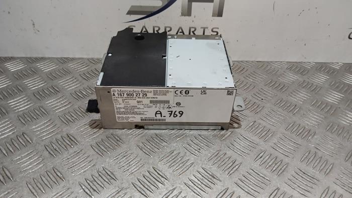 Używane Radio Mercedes A (177.0) 1.3 A-160 Turbo 16V Cena € 499,98 Procedura marży oferowane przez SH Carparts