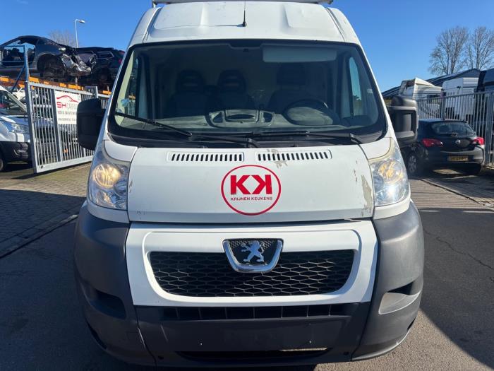 Używane Przód kompletny Peugeot Boxer (U9) 2.2 HDi 130 Euro 5 Cena € 1.200,00 Procedura marży oferowane przez SH Carparts