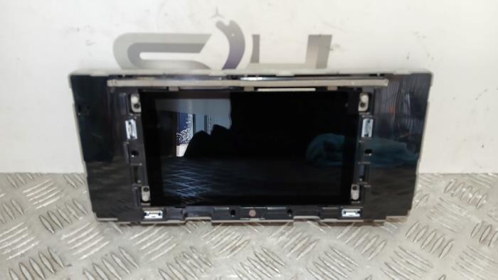 Begagnade Innerdisplay Mercedes Sprinter 3,5t (910.0/910.1/907.1/907.2) 311 CDI 2.0 D RWD Pris € 389,98 Marginaltabell erbjuds av SH Carparts