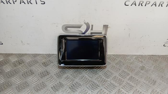 Innerdisplay Mercedes B (W246/W242), 2011 / 2018 1.6 B-180 BlueEFFICIENCY Turbo 16V, Halvkombi (Hatchback), Bensin, 1.595cc, 90kW (122pk), FWD, M270910, 2011-11 / 2018-12, 246.242 (Begagnad)