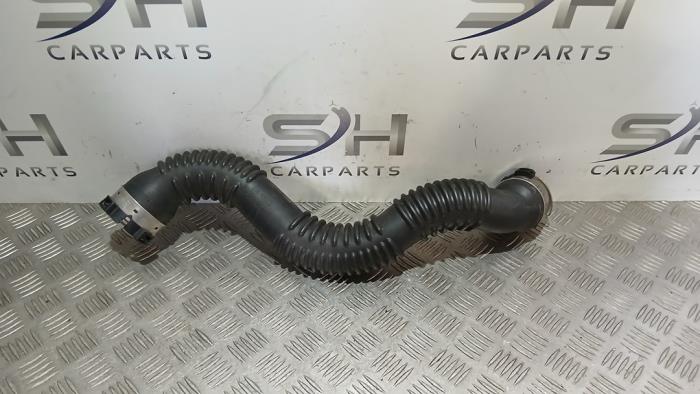 Gebrauchte Intercooler Schlauch Mercedes B (W246/W242) 2.0 B-250 BlueEFFICIENCY Turbo 16V Preis € 14,98 Margenregelung angeboten von SH Carparts