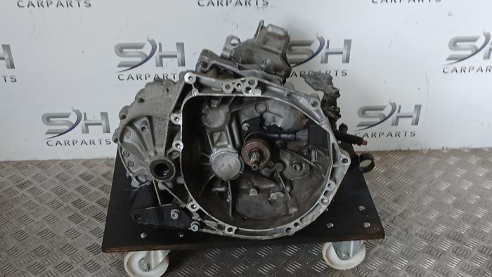Usagé Boîte de vitesse Opel Grandland/Grandland X 1.2 Turbo 12V Prix sur demande proposé par SH Carparts