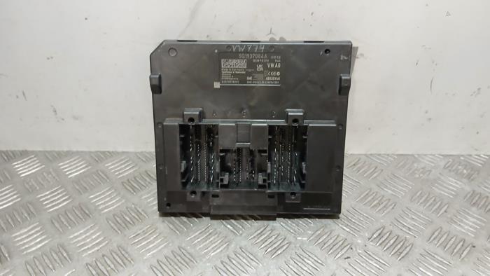 Used Body control computer Volkswagen Passat Variant (3G5) 2.0 TDI 16V 150 Price € 69,98 Margin scheme offered by SH Carparts