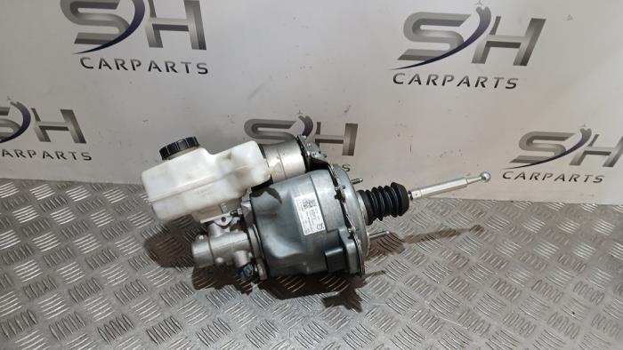 Usados Servofreno Volkswagen Passat Variant (3G5) 2.0 TDI 16V 150 Precio € 669,98 Norma de margen ofrecido por SH Carparts