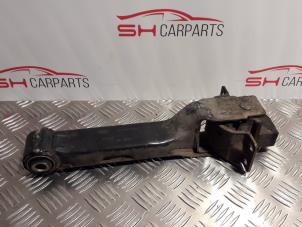 Used Gearbox mount Ford Transit Price on request offered by SH Carparts