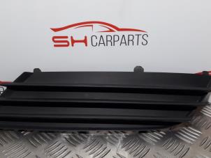 Used Cover plate fog light, left Opel Astra H (L48) 1.6 16V Twinport Price € 8,00 Margin scheme offered by SH Carparts
