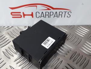 Used Central door locking relay Peugeot 107 1.0 12V Price on request offered by SH Carparts