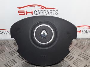 Used Left airbag (steering wheel) Renault Clio III (BR/CR) 1.2 16V 75 Price € 68,00 Margin scheme offered by SH Carparts