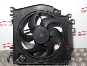 Used Cooling fans Renault Clio III (BR/CR) 1.4 16V Price € 16,00 Margin scheme offered by SH Carparts
