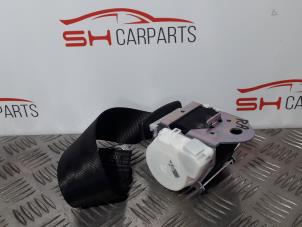 Used Rear seatbelt, right Audi A3 (8P1) 1.9 TDI Price € 28,00 Margin scheme offered by SH Carparts