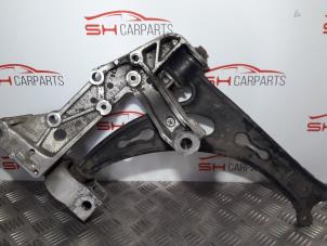 Used Front wishbone, right Seat Altea (5P1) 2.0 TDI 16V Price € 20,00 Margin scheme offered by SH Carparts