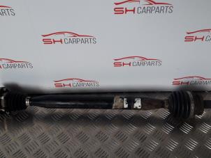 Used Front drive shaft, right Volkswagen Fox (5Z) 1.2 Price € 14,00 Margin scheme offered by SH Carparts