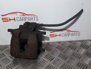 Used Front brake calliper, right Opel Corsa D 1.2 16V Price € 20,00 Margin scheme offered by SH Carparts