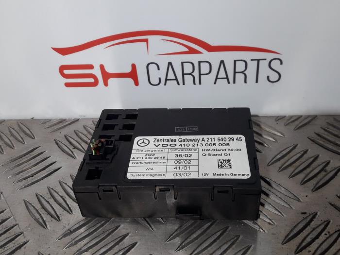 Gateway module Mercedes E 3.2 E-320 CDI 24V - A2115402945
