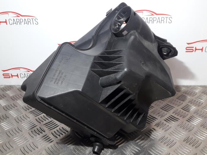 Begagnade Luftfilterhus Mercedes A (W169) 1.5 A-160 Pris € 35,00 Marginaltabell erbjuds av SH Carparts