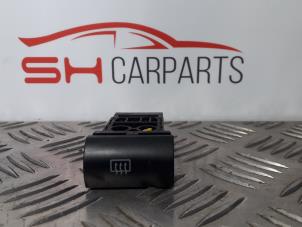 Used Rear window heating switch Kia Picanto (BA) 1.1 12V Price € 8,00 Margin scheme offered by SH Carparts