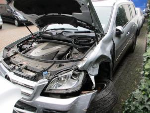 Used Rear door 4-door, left Mercedes GL (X164) 4.0 GL 420 CDI V8 32V Price € 500,00 Margin scheme offered by van Sabben Parts