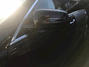 Used Wing mirror, left Mercedes S (W221) 3.0 S-350 CDI 24V 4-Matic Price € 250,00 Margin scheme offered by van Sabben Parts