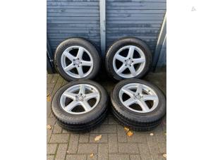 Used Set of sports wheels + winter tyres Mercedes ML II (164/4JG) 3.0 ML-350 CDI 4-Matic V6 24V Price € 300,00 Margin scheme offered by van Sabben Parts