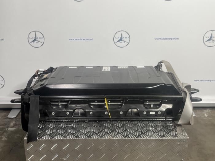 Używane Akumulator (Hybryda) Mercedes A Limousine (177.1) 1.3 A-250 e Turbo 16V Cena € 1.750,00 Procedura marży oferowane przez van Sabben Parts