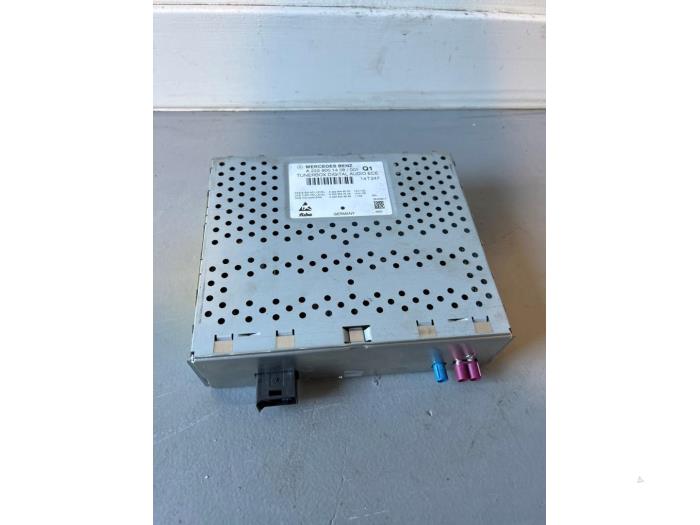 Używane Modul radiowy Mercedes C (C205) C-180 1.6 16V Cena € 125,00 Procedura marży oferowane przez van Sabben Parts