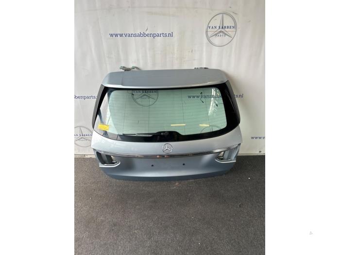 Używane Tylna klapa Mercedes C Estate (S205) C-180 1.6 16V BlueEfficiency Cena € 550,00 Procedura marży oferowane przez van Sabben Parts