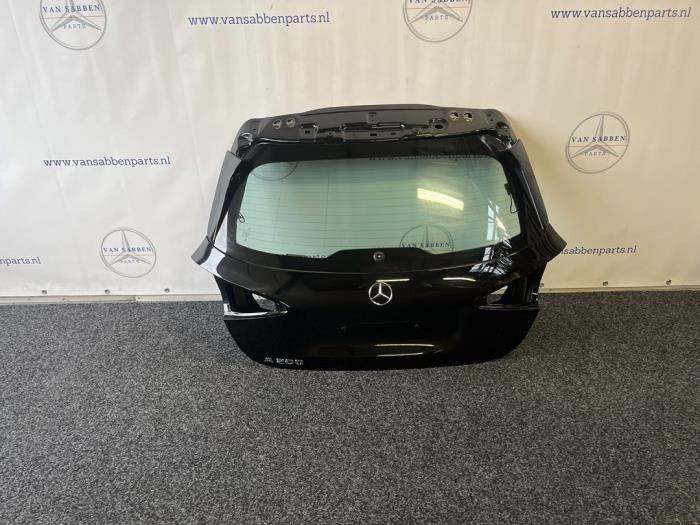 Begagnade Baklucka Mercedes A (177.0) 1.3 A-200 Turbo 16V Pris € 400,00 Marginaltabell erbjuds av van Sabben Parts