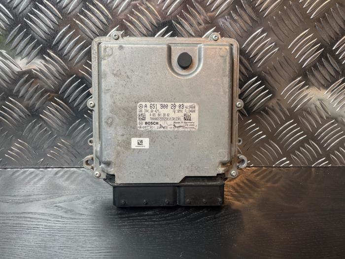 Used Engine management computer Mercedes Vito (447.6) 2.2 114 CDI 16V 4x4 Price € 90,75 Inclusive VAT offered by van Sabben Parts