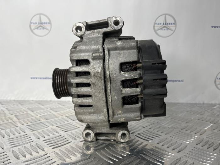 Begagnade Dynamo Mercedes Vito (447.6) 2.2 114 CDI 16V Pris € 151,25 Inklusive moms erbjuds av van Sabben Parts
