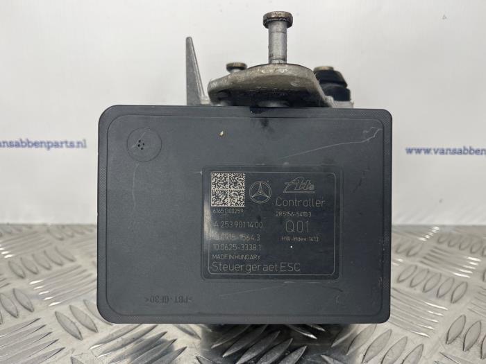 Gebrauchte ABS Steuergerät Mercedes C (W205) C-160 1.6 16V Preis € 100,00 Margenregelung angeboten von van Sabben Parts