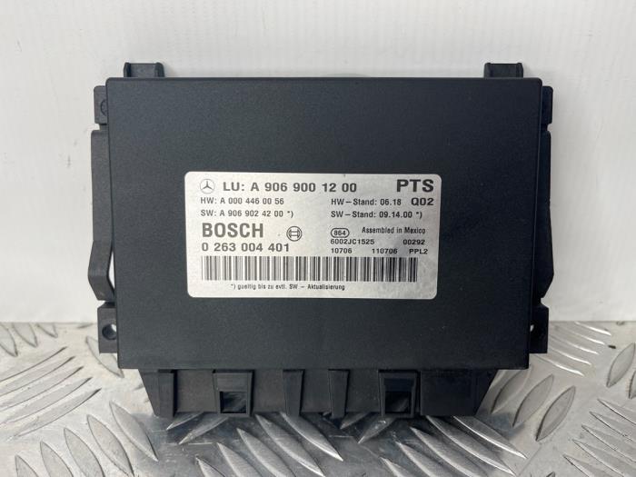 Begagnade PDC-modul Mercedes Sprinter 3,5t (906.63) 316 CDI 16V 4x4 Pris € 60,50 Inklusive moms erbjuds av van Sabben Parts
