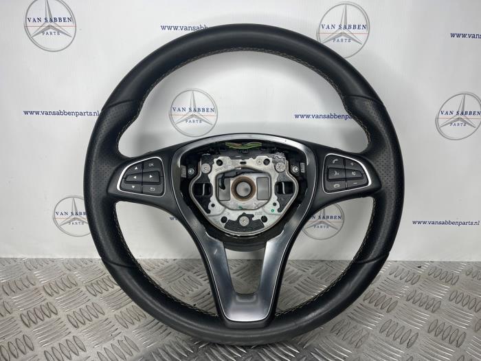 Gebrauchte Lenkrad Mercedes A (W176) 2.2 A-200 CDI, A-200d 16V 4-Matic Preis € 100,00 Margenregelung angeboten von van Sabben Parts