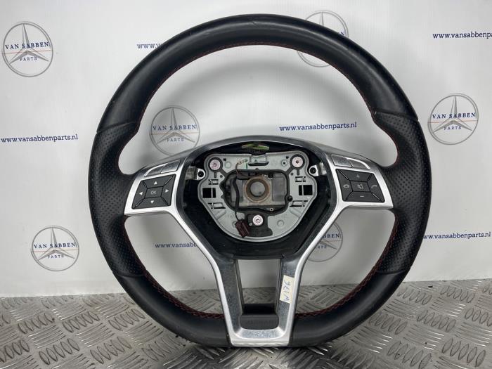 Używane Kierownica Mercedes A (W176) 1.5 A-180 CDI, A-180d 16V Cena € 175,00 Procedura marży oferowane przez van Sabben Parts