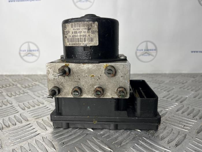 Usagé Bloc ABS Mercedes C (W203) 2.2 C-200 CDI 16V Prix € 75,00 Règlement à la marge proposé par van Sabben Parts