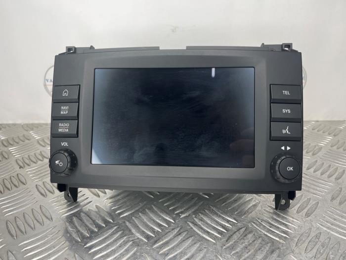 Usagé Système navigation Mercedes Vito (447.6) 2.0 116 CDI 16V Prix € 393,25 Prix TTC proposé par van Sabben Parts