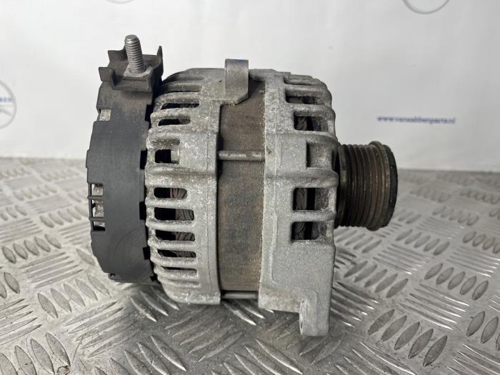 Używane Pradnica Mercedes A (W176) 1.5 A-180 CDI, A-180d 16V Cena € 100,00 Procedura marży oferowane przez van Sabben Parts