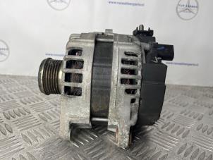 Dynamo van een Mercedes-Benz A (W176) 1.5 A-180 CDI, A-180d 16V 2016