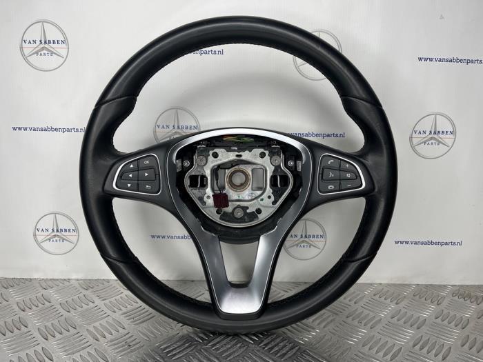 Gebrauchte Lenkrad Mercedes A (W176) 1.6 A-180 16V Preis € 125,00 Margenregelung angeboten von van Sabben Parts