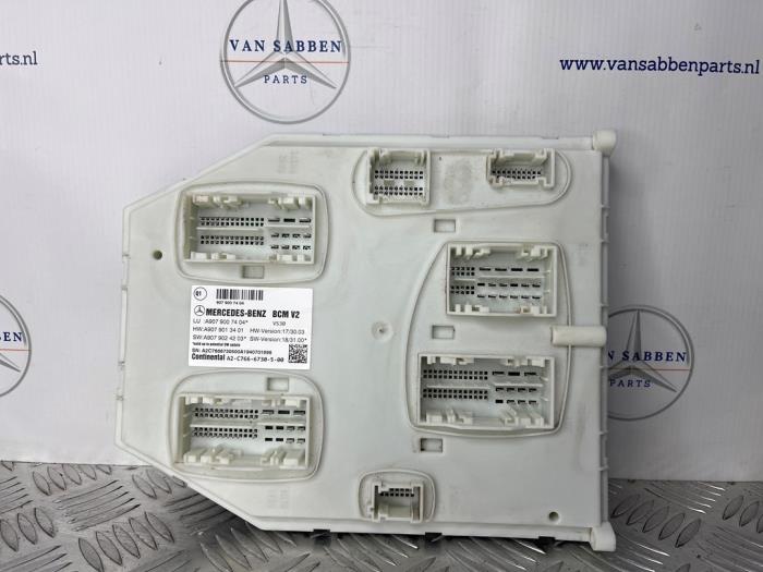 Używane Sterownik Body Control Mercedes Sprinter 3,5t (907.6/910.6) 311 CDI 2.1 D RWD Cena € 211,75 Z VAT oferowane przez van Sabben Parts