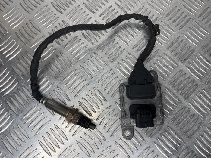 Begagnade NOx-sensor Mercedes B (W247) 2.0 B-200d 4-Matic Pris € 130,00 Marginaltabell erbjuds av van Sabben Parts