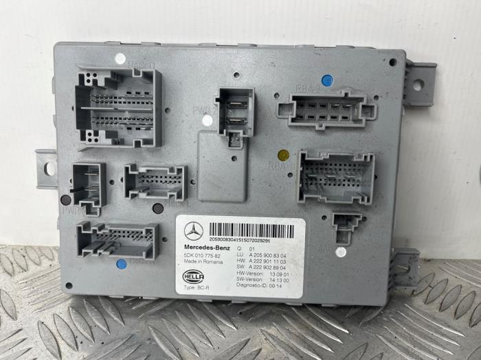 Używane Modul Comfort Mercedes C (W205) C-200d 2.2 16V Cena € 75,00 Procedura marży oferowane przez van Sabben Parts