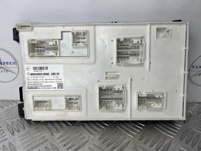 Używane Modul Comfort Mercedes GLA (156.9) 1.6 180 16V Cena € 50,00 Procedura marży oferowane przez van Sabben Parts