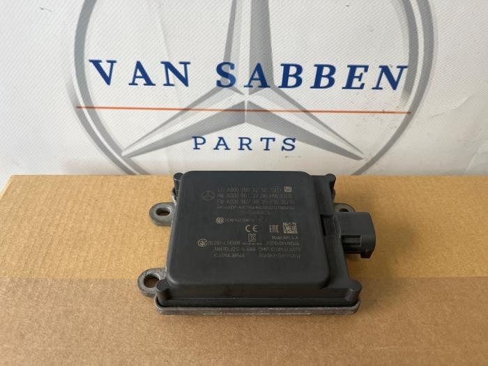 Begagnade Radarsensor Mercedes E (W213) E-350d 3.0 V6 24V Pris € 150,00 Marginaltabell erbjuds av van Sabben Parts