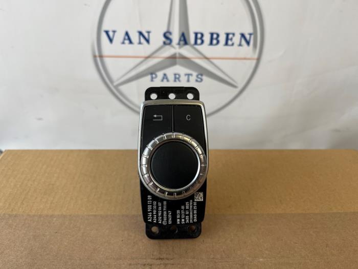 Usados Interruptor MMI Mercedes A (W176) 1.6 A-180 16V Precio € 30,00 Norma de margen ofrecido por van Sabben Parts