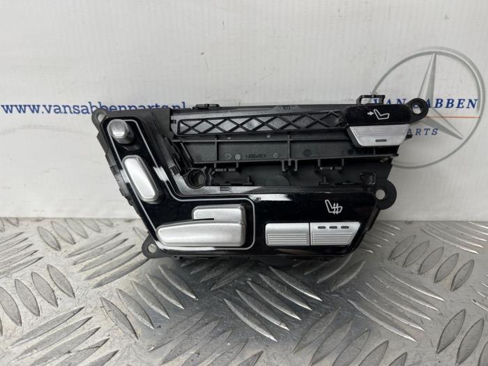 Begagnade Brytare, eldrivet säte Mercedes S (W221) 3.0 S-320 CDI 24V 4-Matic Pris € 50,00 Marginaltabell erbjuds av van Sabben Parts