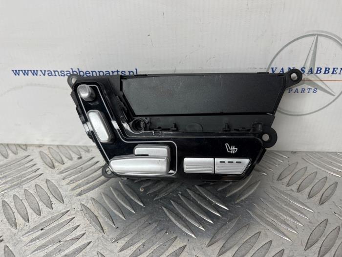 Begagnade Brytare, eldrivet säte Mercedes S (W221) 3.0 S-320 CDI 24V Pris € 75,00 Marginaltabell erbjuds av van Sabben Parts