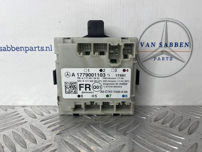 Używane Modul (rózne) Mercedes A (177.0) 1.3 A-180 Turbo 16V Cena € 150,00 Procedura marży oferowane przez van Sabben Parts