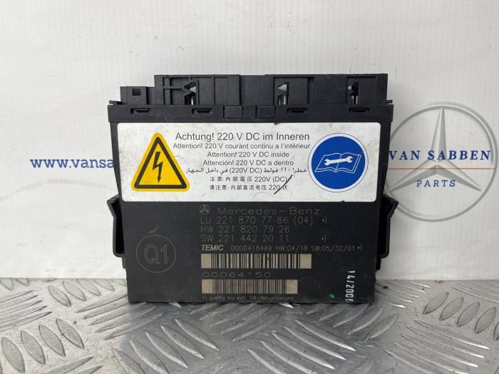 Usagé Ordinateur divers Mercedes S (W221) 3.0 S-320 CDI 24V Prix € 40,00 Règlement à la marge proposé par van Sabben Parts